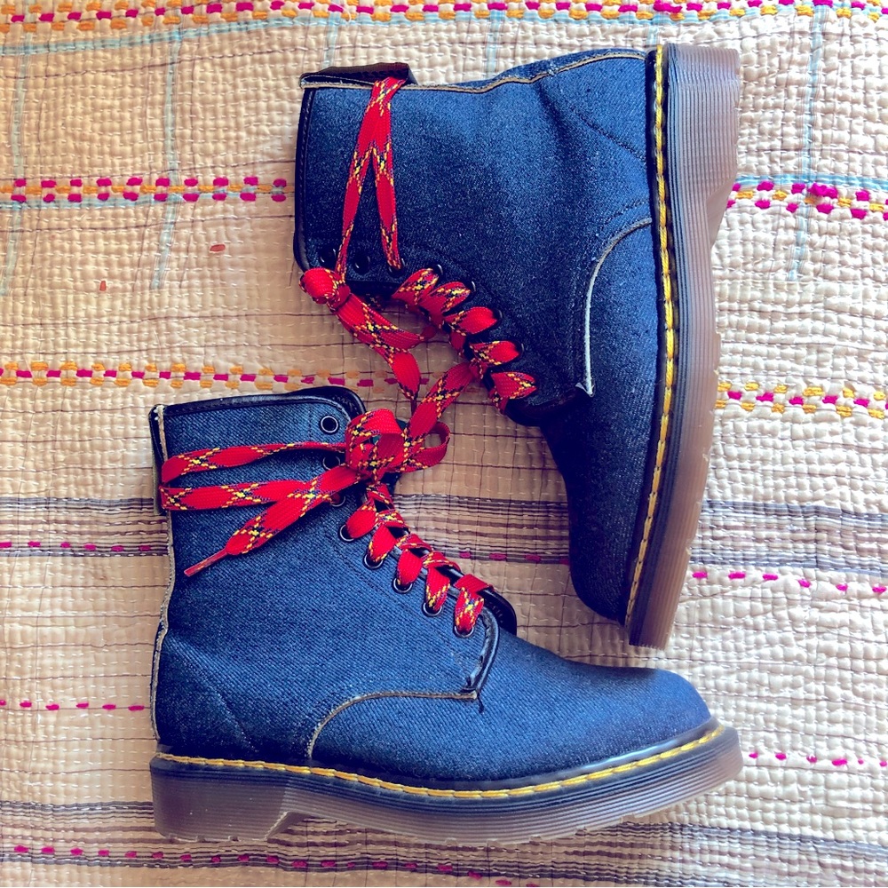 Deadstock MIE Unworn Vintage Denim Dr Martens uk4